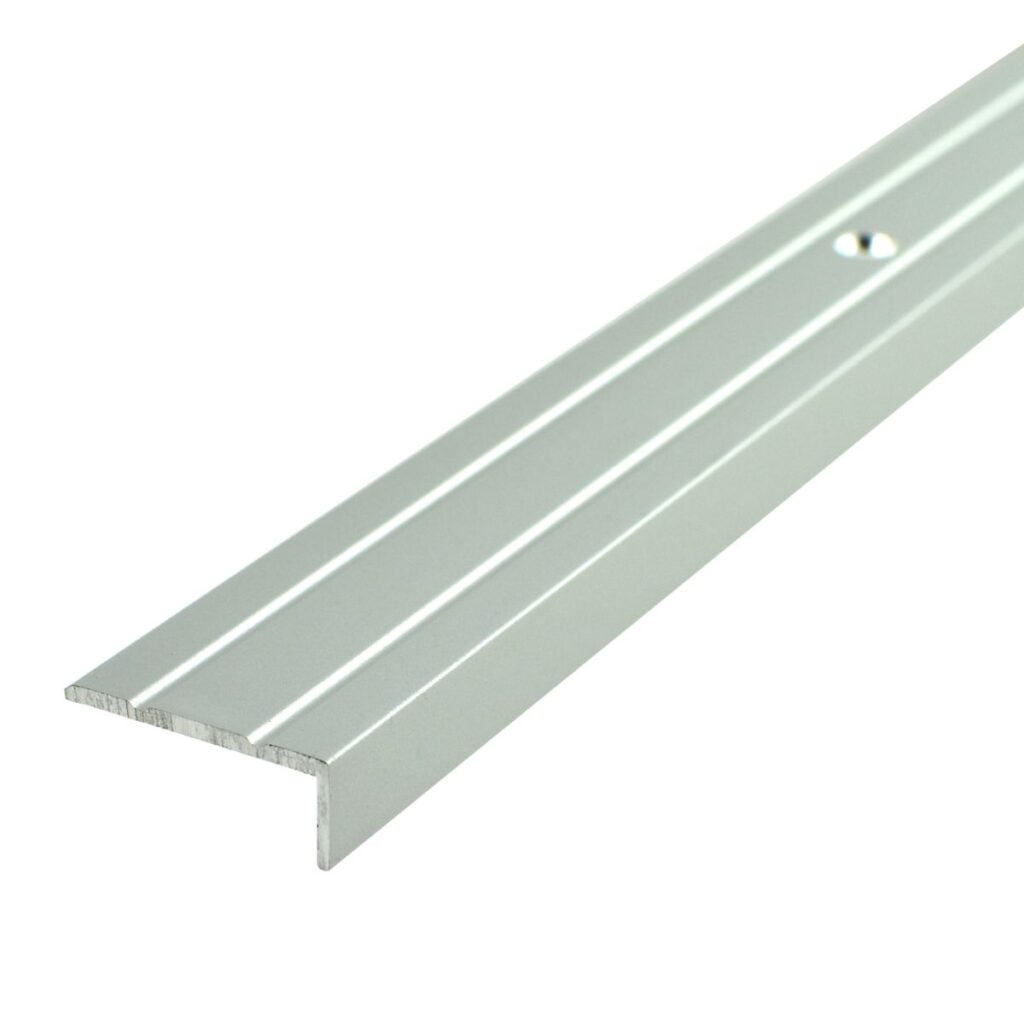 Kątownik aluminiowy 25x10